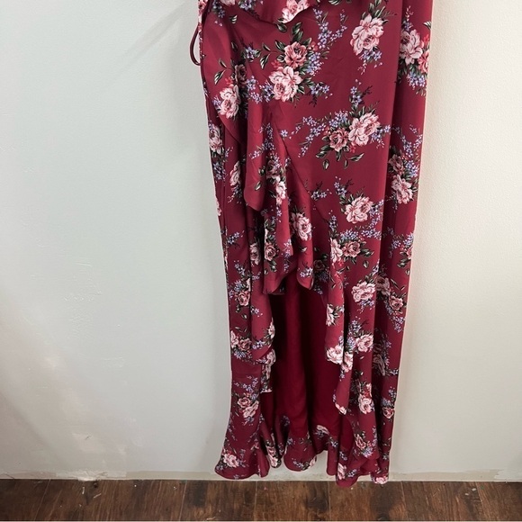 *NEW* Fame & Partners Floral Ruffle Wrap Dress - Picture 4 of 14